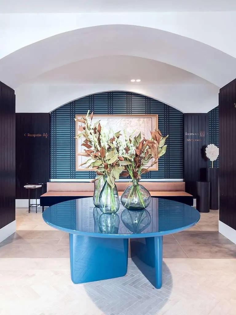 Отель Soho Boutique Colon Малага